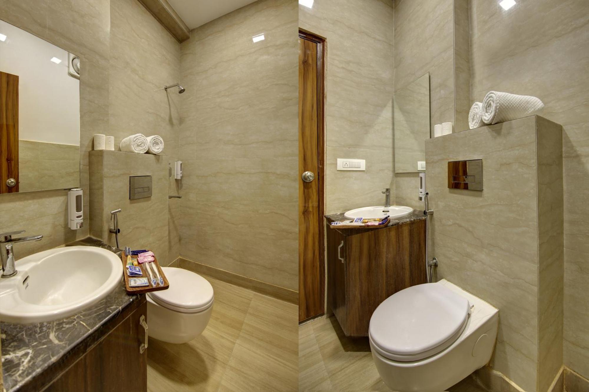 Rahul Palace By Golden Tree Near Metro Station And Ajmal Khan Market New Delhi Eksteriør bilde